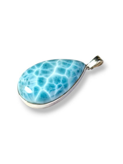 Colgante de Piedra Larimar Azul Profundo Dominicano de 2.1" Hecho a Mano