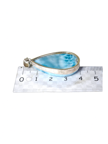 Colgante de Piedra Larimar Azul Profundo Dominicano de 2.1" Hecho a Mano
