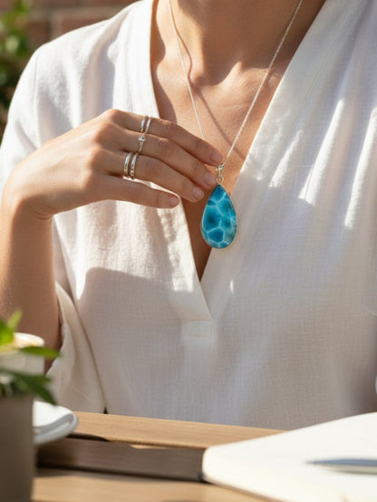 TOP Natural Larimar Pendant 925 Silver  Dominican Blue Gemstone