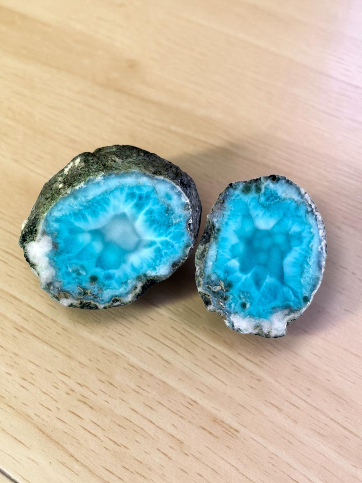 1135g Natural Larimar  Raw Stone  Polished Specimen Rare Blue Pectolite Dominican
