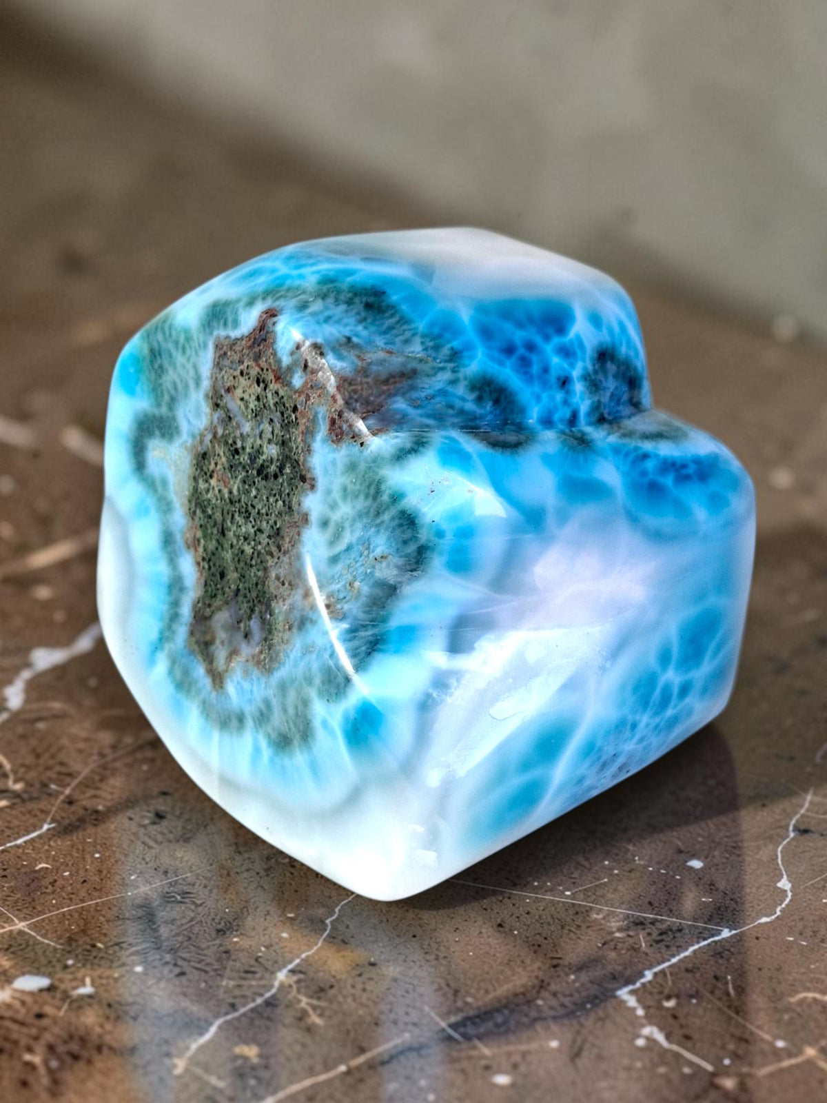 714 g Full Polished Natural Dominican Deep Blue Larimar Stone Specimen Display