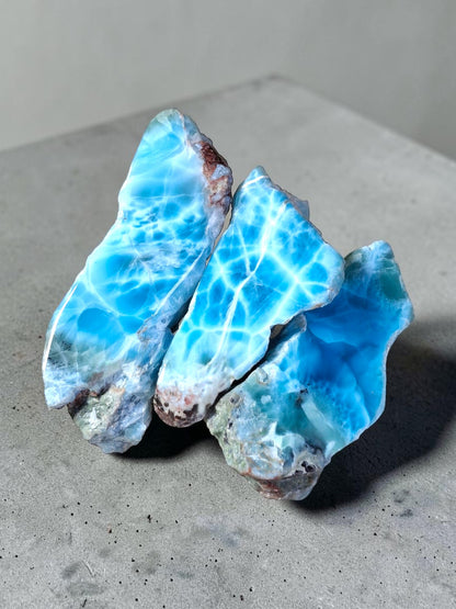 540g Dalle de Larimar Naturel Poli Spécimen Rare Pectolite Bleue Dominicaine