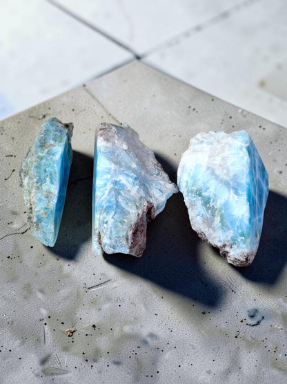 540g Dalle de Larimar Naturel Poli Spécimen Rare Pectolite Bleue Dominicaine