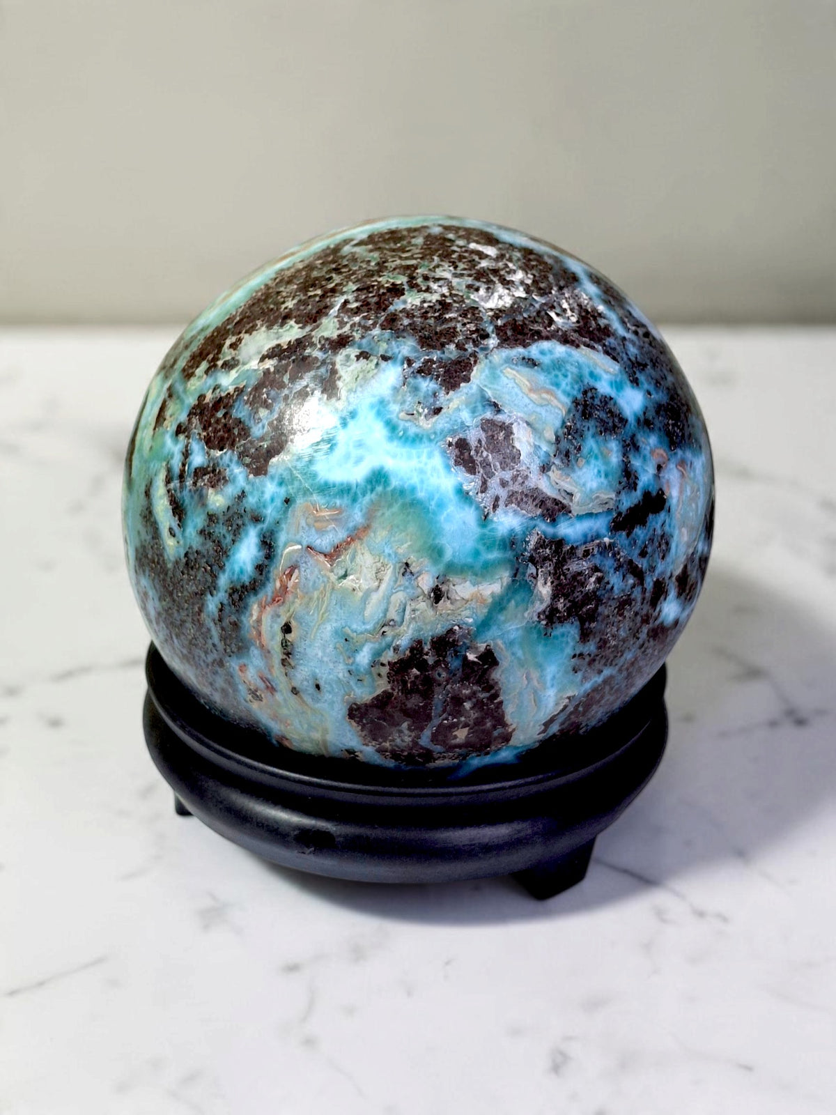 104 mm Huge Larimar Polished Sphere Ball Dominican Blue Crystal Healing Display