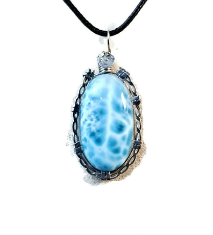 1.8 "in. Dominican Nice Deep Blue Larimar Stone Pendant Handmade
