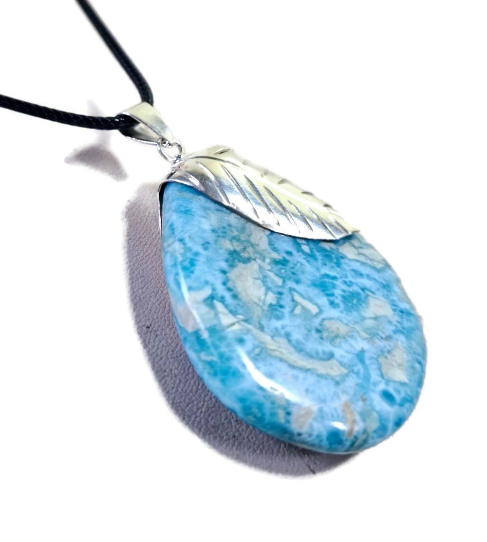 2.4 "in. Dominican Nice Blue Larimar Stone Pendant Handmade