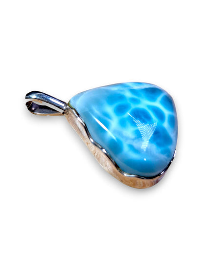 1.7 "in. Dominican Deep Blue Larimar Stone Pendant Handmade