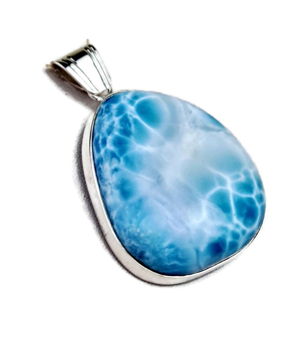 2.6 "in. Dominican Nice Deep Blue Larimar Stone Pendant Handmade
