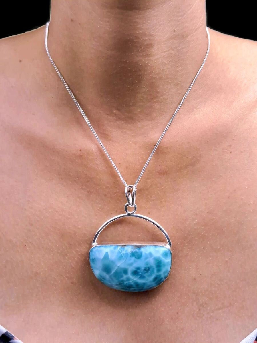 2.5 "in. Big Dominican Nice Deep Blue Larimar Stone Pendant Handmade
