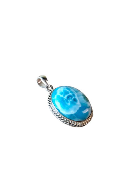 1.7 "in. Dominican Sky Blue Larimar Stone Pendant Handmade
